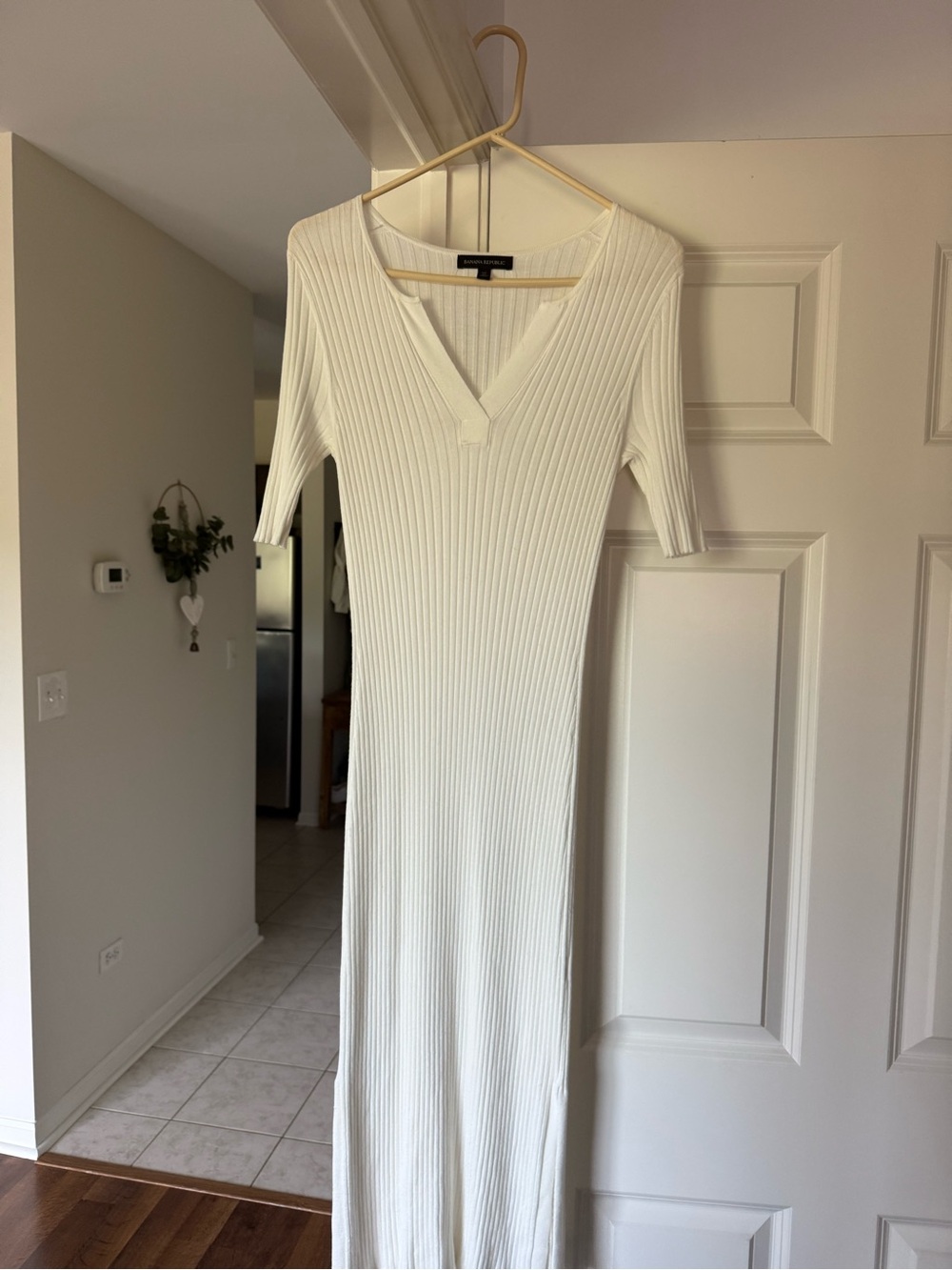 Banana Republic White Ribbed V-Neck Maxi Dress